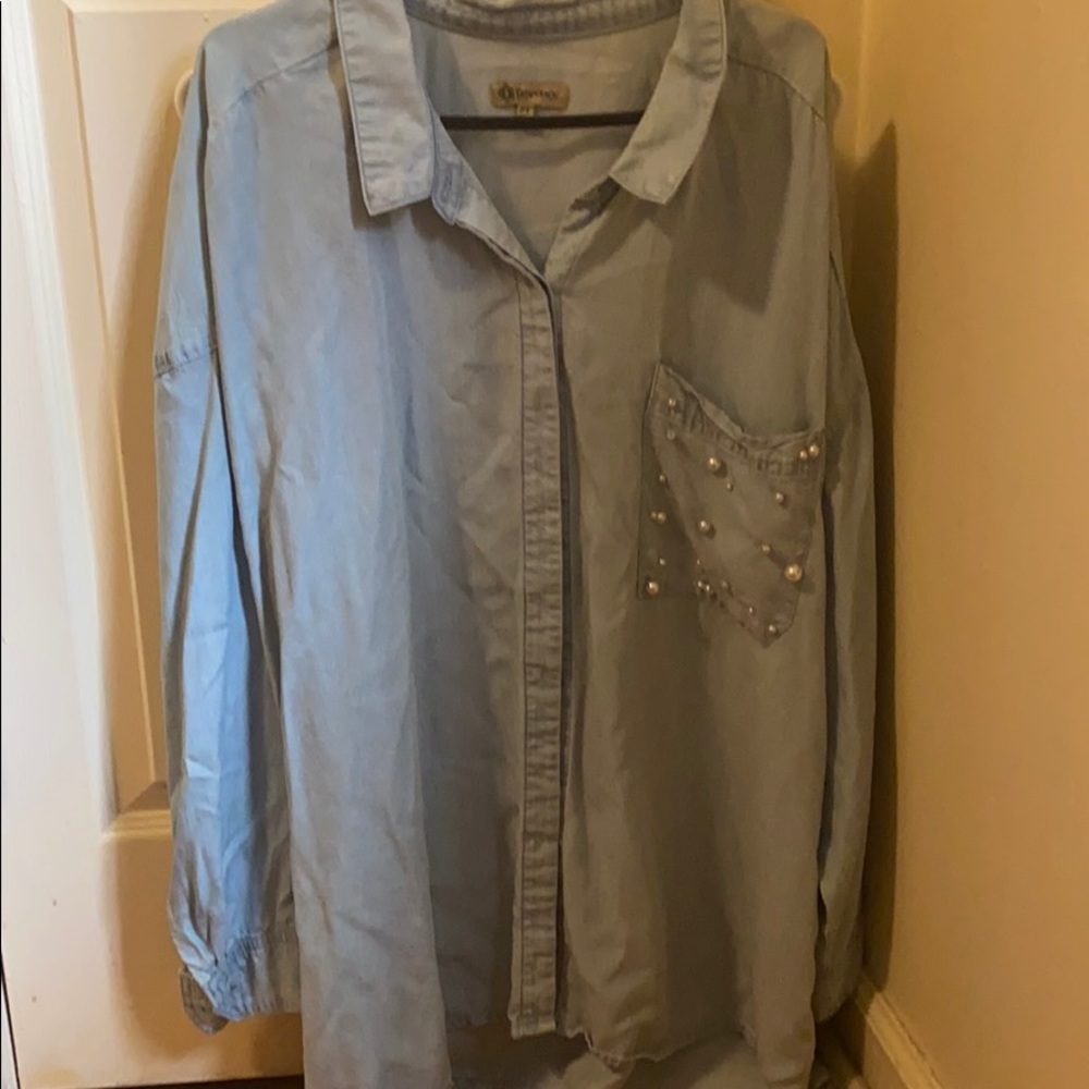 Jean shirt with pearls